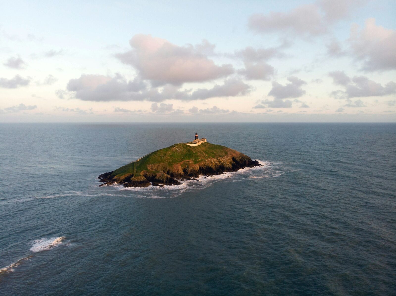 Irina Shishkina Unsplash - photo of island off Ballycotton Bay